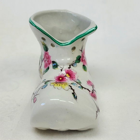 STAFFORDSHIRE Vintage OldFoley James Kent boot and vase - Picture 3 of 12